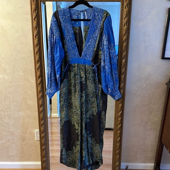 EUC Free People Blooming Fields jumpsuit sz small - Picture 2 of 9